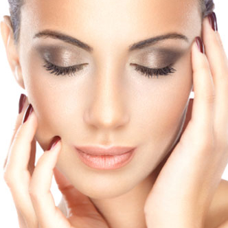 Günay Güzellik Salonu 2002 yılında kurulmuş olup, uzman kadrosuyla Tunalı Hilmi Caddesinde hizmet vermektedir.